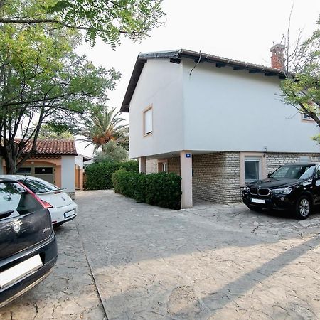 Beach Boy & Pool Girl Apartments Vir Exterior foto
